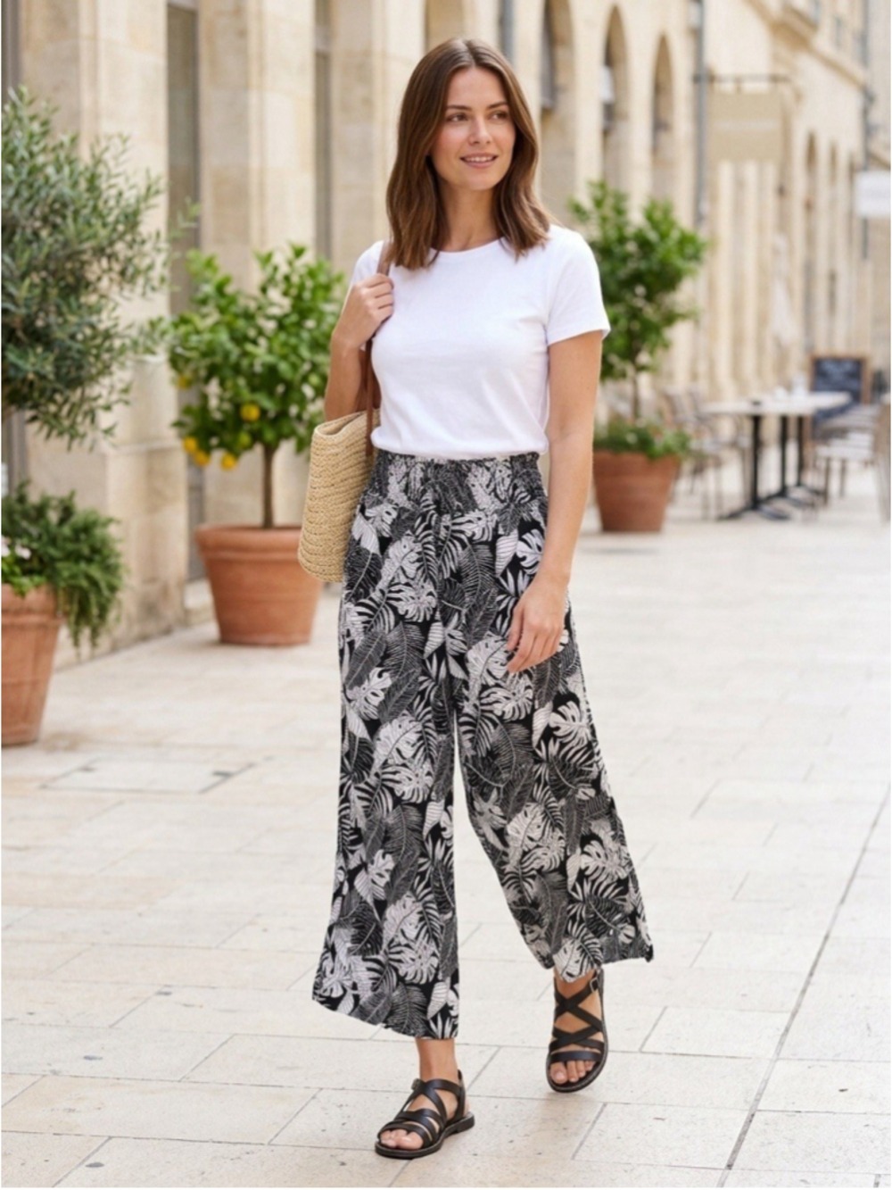 Tahari Wide Leg 100% Linen Crop Pants MED White Black Tropical Pull On Beach